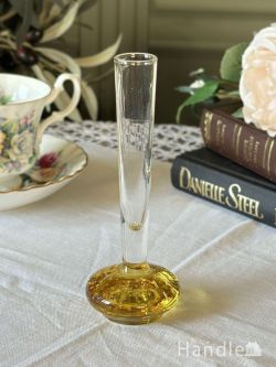 アンティーク雑貨 フラワーベース・花瓶アンティーク 英国アンティークガラスの一輪挿し、プレスドグラスのフラワーベース