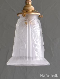 イギリスのアンティーク照明、ブドウの模様のアンティークペンダントライト（コード・シャンデリア電球・ギャラリーA付き）