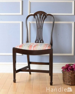アンティークチェア・椅子  アンティークのヘップルホワイトチェア、英国の美しいサロンチェア