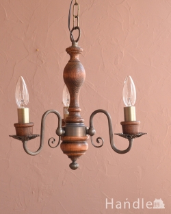 照明おしゃれ シャンデリア 木製×真鍮のコラボが人気のアンティーク風の木製シャンデリア（アンティーク色・3灯・電球なし）