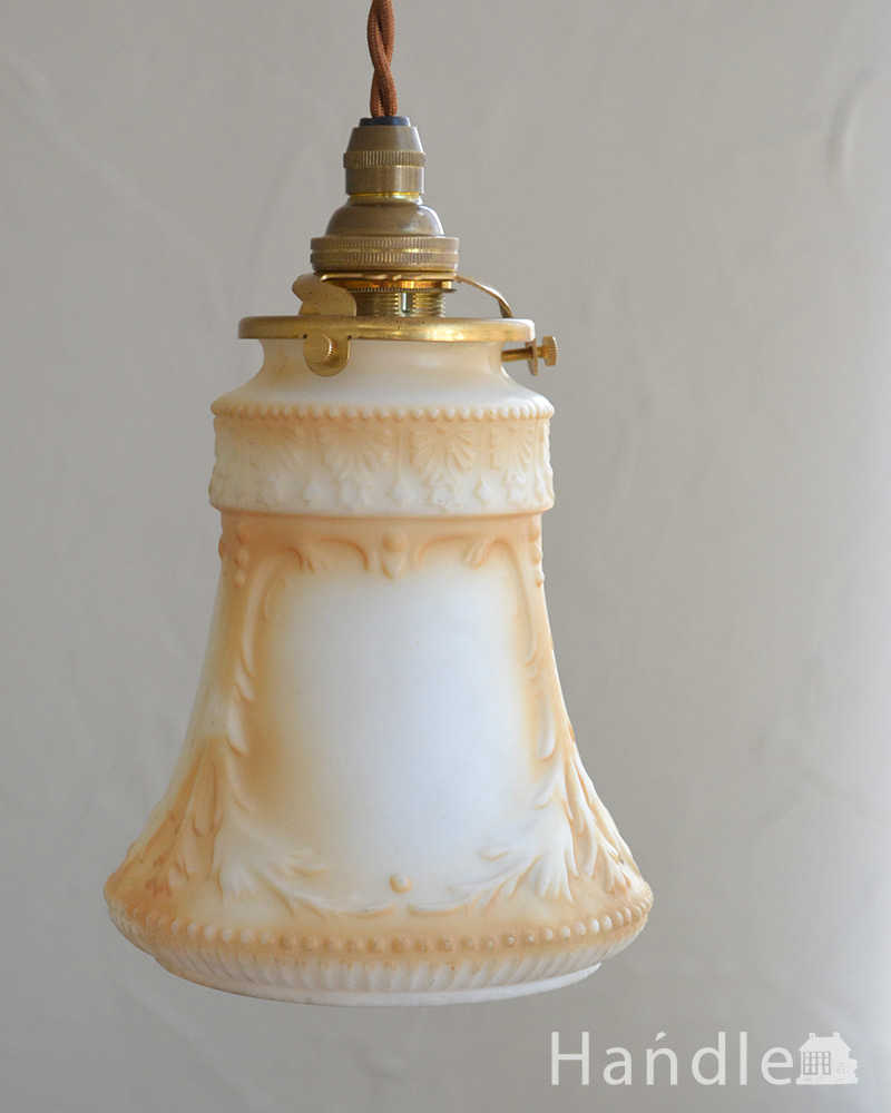 ギリシャ彫刻のようなアンティークペンダントライト（コード・シャンデリア電球・ギャラリーA付き） (m-1977-z)
