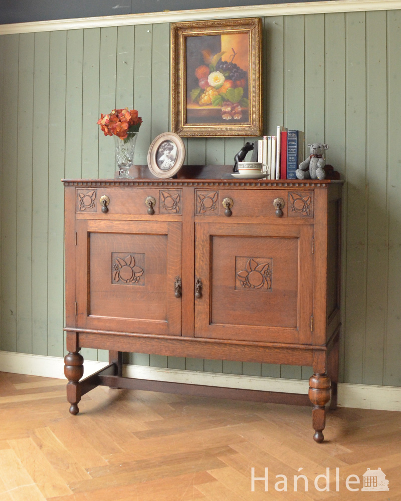 絵柄を刻んだサイドボード、英国のアンティーク家具 (m-582-f)