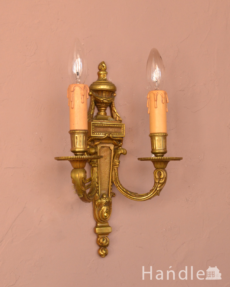 フランスのアンティーク照明　真鍮製ウォールランプ（２灯タイプ）（Ｅ17シャンデリア球付） (h-103-z)