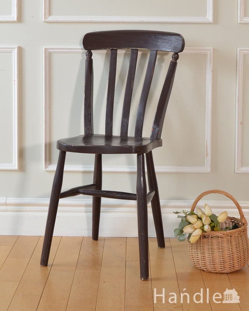 イギリスのアンティーク椅子、ほっこりとした雰囲気のキッチンチェア (k-1178-c)