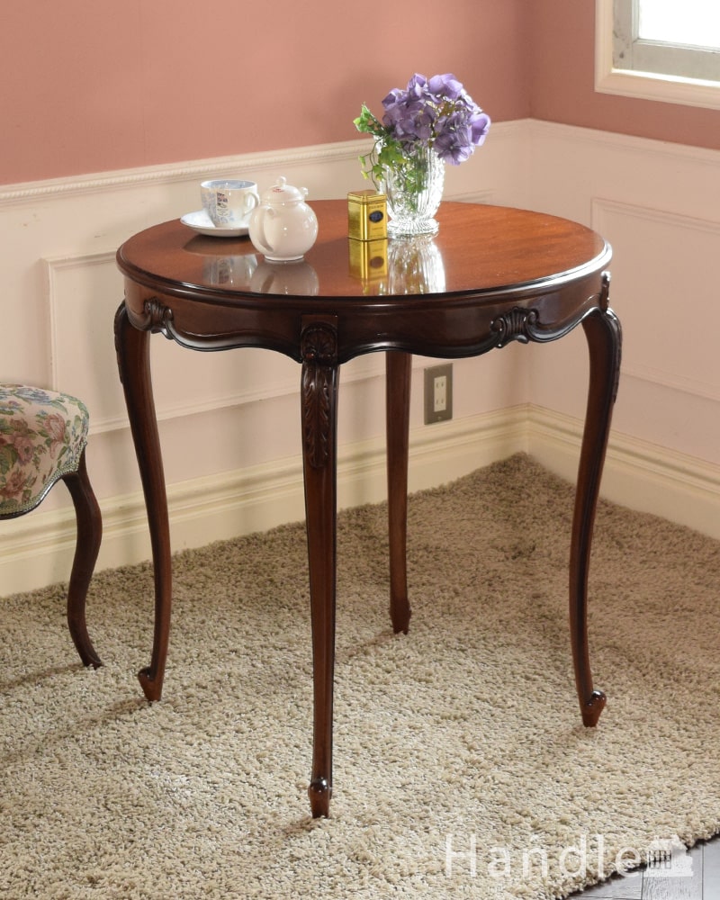 アンティーク調のティーテーブル、猫脚が美しいフレンチ風のオケージョナルテーブル (y-414-f)