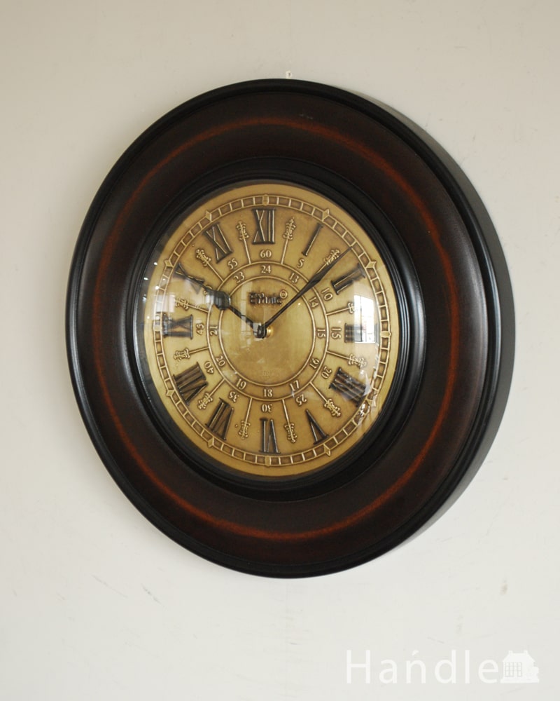 アンティーク調のお洒落な掛け時計、重厚感あふれる落ち着いたウォールクロック (n8-091)