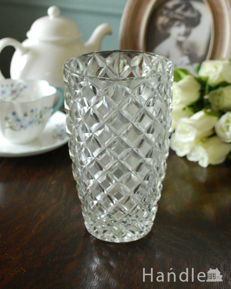 アンティークのガラス雑貨、イギリスで見つけたガラスの花瓶（フラワーベース） (pg-4415)