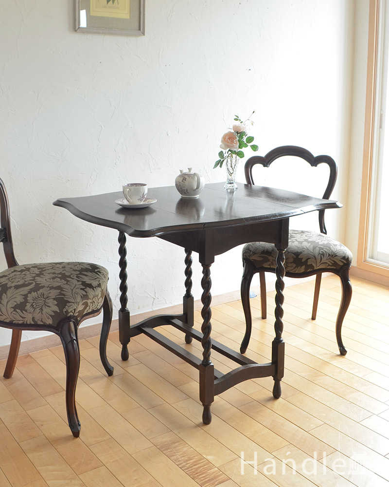 英国輸入のアンティーク家具、伸張式のサイドテーブル（ティーテーブル） (q-1059-f)
