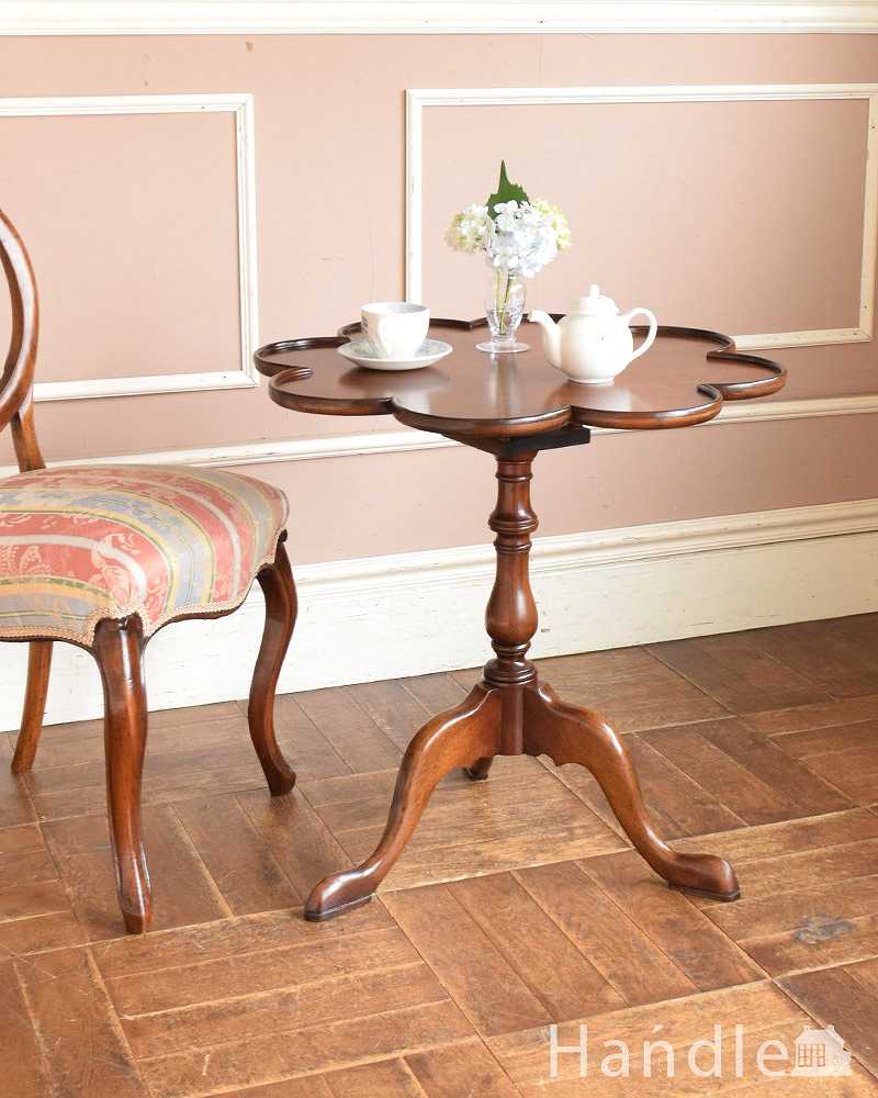 英国アンティーク家具、パタンと畳めるティーテーブル（ティルトップテーブル）  (q-1100-f)