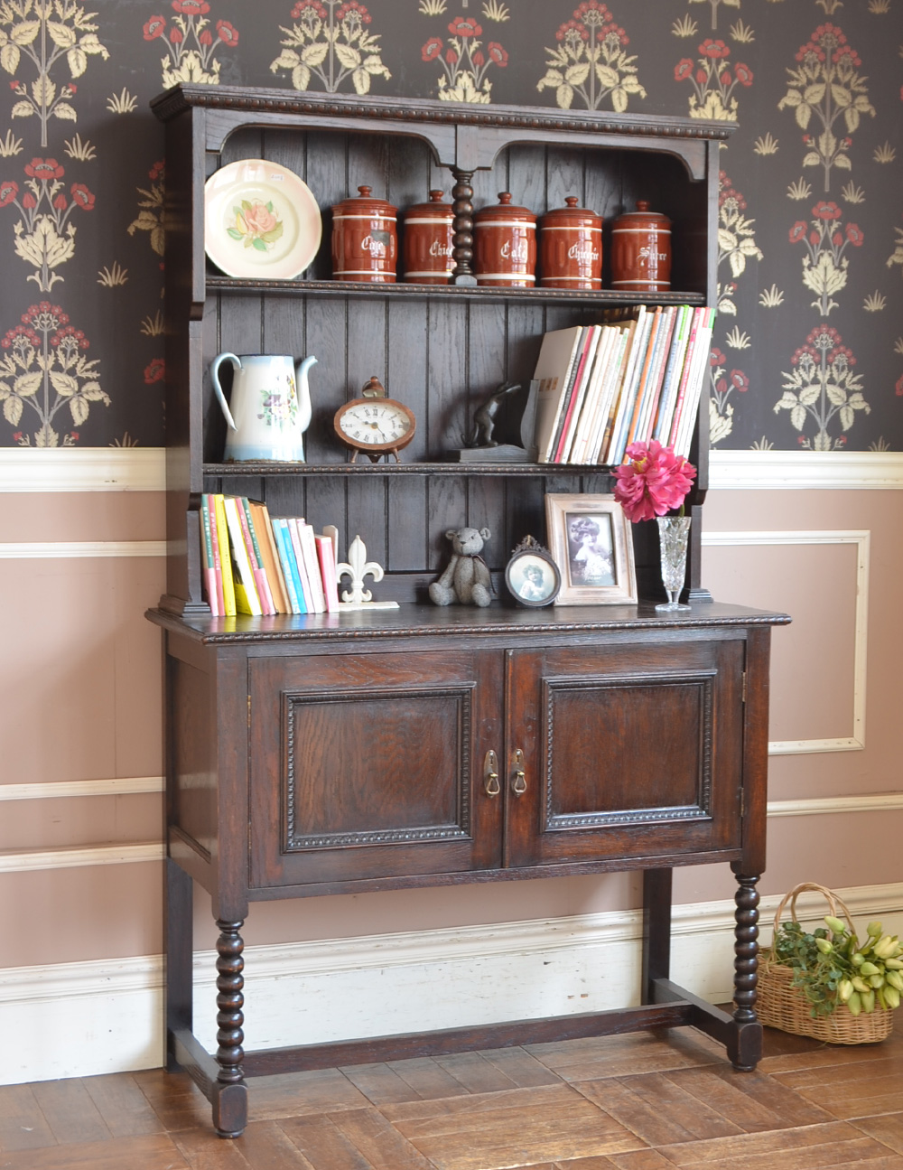シックなアンティークの英国家具、美しいウェルッシュドレッサー（食器棚） (q-396-1)