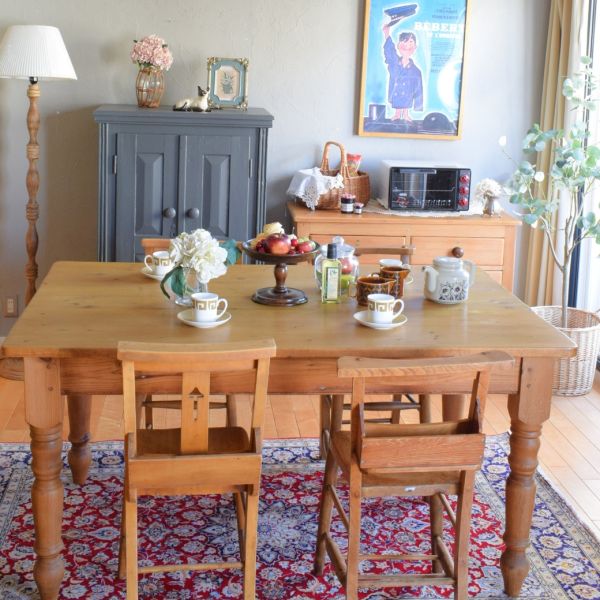 バレンタインデイにチョコを楽しむナチュラルダイニング