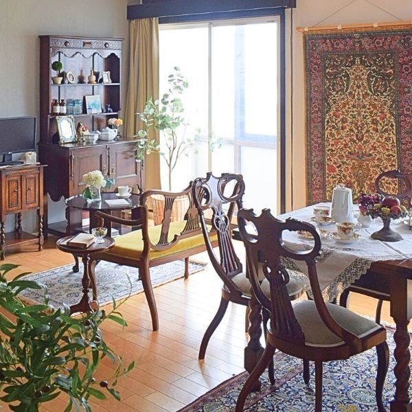 アールデコの椅子と過ごす、節分の日のダイニング