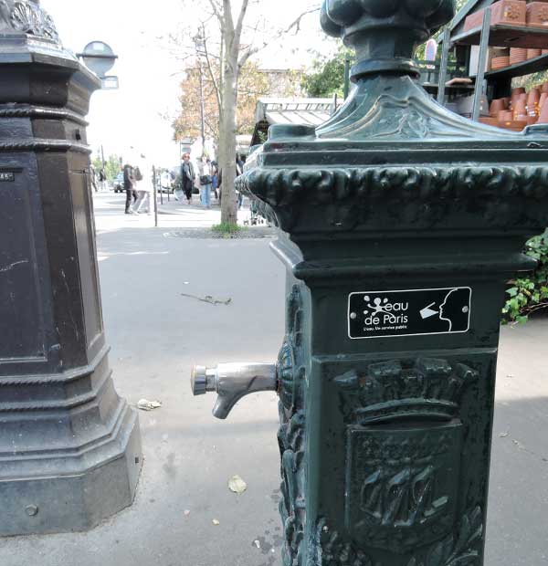 ペットボトルも削減パリの水飲み場