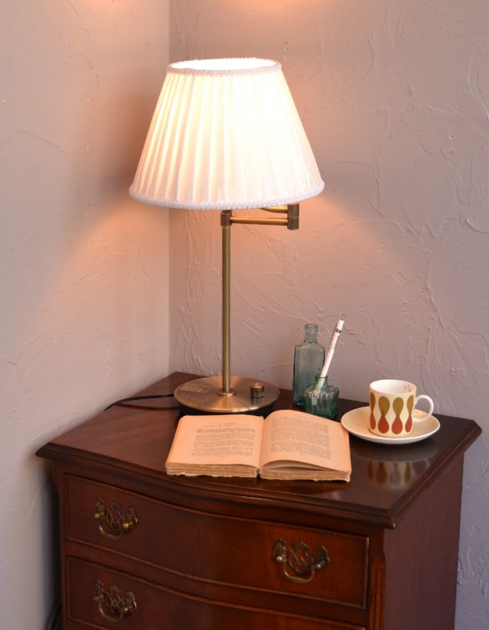布シェードからこぼれる柔らかな灯り、テーブルランプ(電球なし)(tl-0030)｜照明おしゃれ
