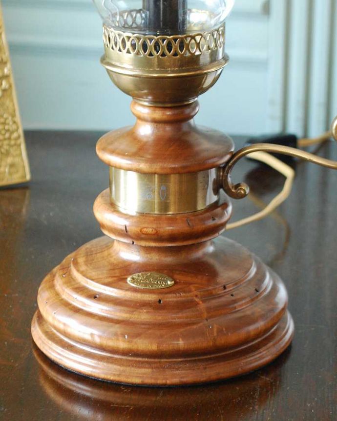 イタリアのアンティーク風テーブルランプ(1灯)（Ｅ17電球付）