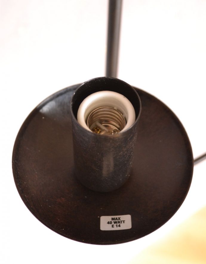 コントワールドファミーユ　照明・ライティング　コントワール・ドゥ・ファミーユの2灯ウォールランプ（コントワール）（Ｅ17シャンデリア球付）。電球は、日本球（口径E17、40Wまで）が使えます。(cf-692)