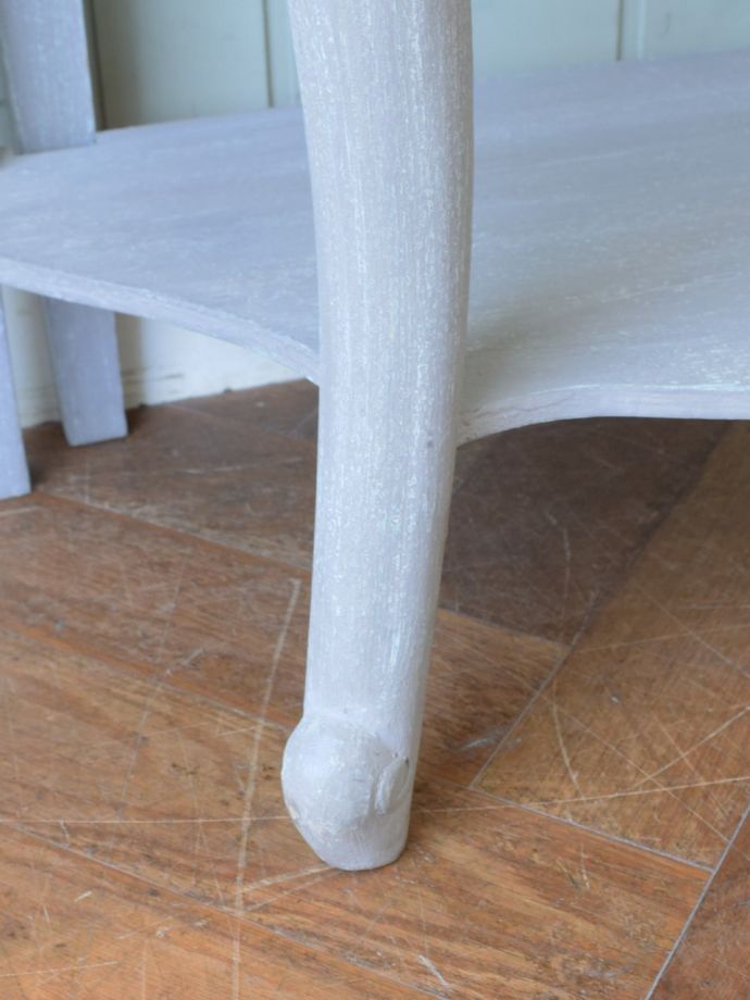フランスのおしゃれな折り畳みテーブル、フレンチアンティークスタイルの優雅な彫りのゲームテーブル