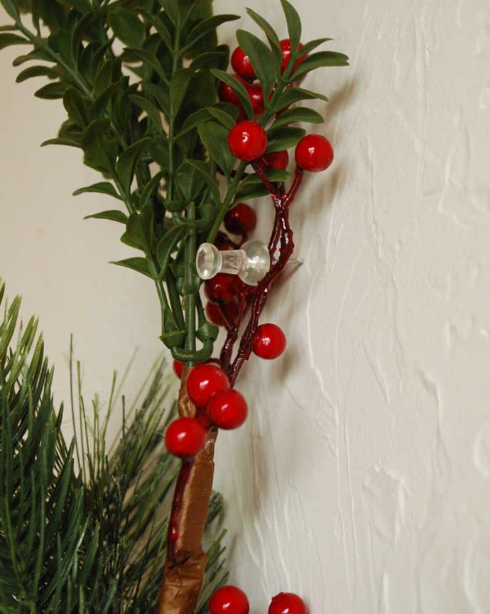 リビング雑貨　クリスマス用　フェイクグリーンのお洒落なガーランド（ポインセチア）。今年はいつもと違うクリスマスを演出してみませんか？お部屋の中をちょっと飾るだけでワクワクするクリスマス。(cm-123)