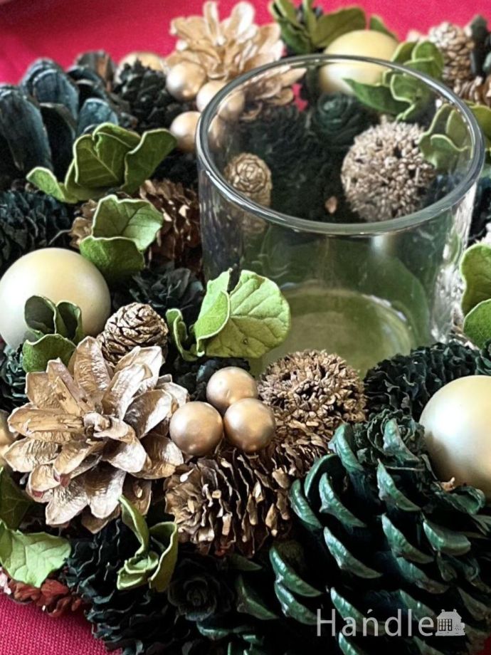 クリスマスのディスプレイを楽しむ雑貨