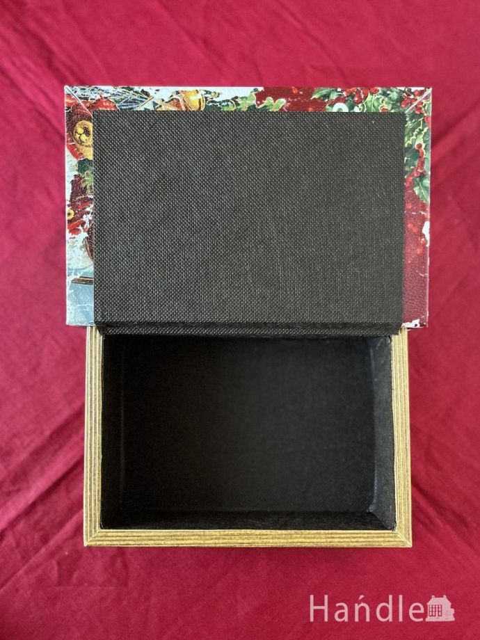 ボックスの中身