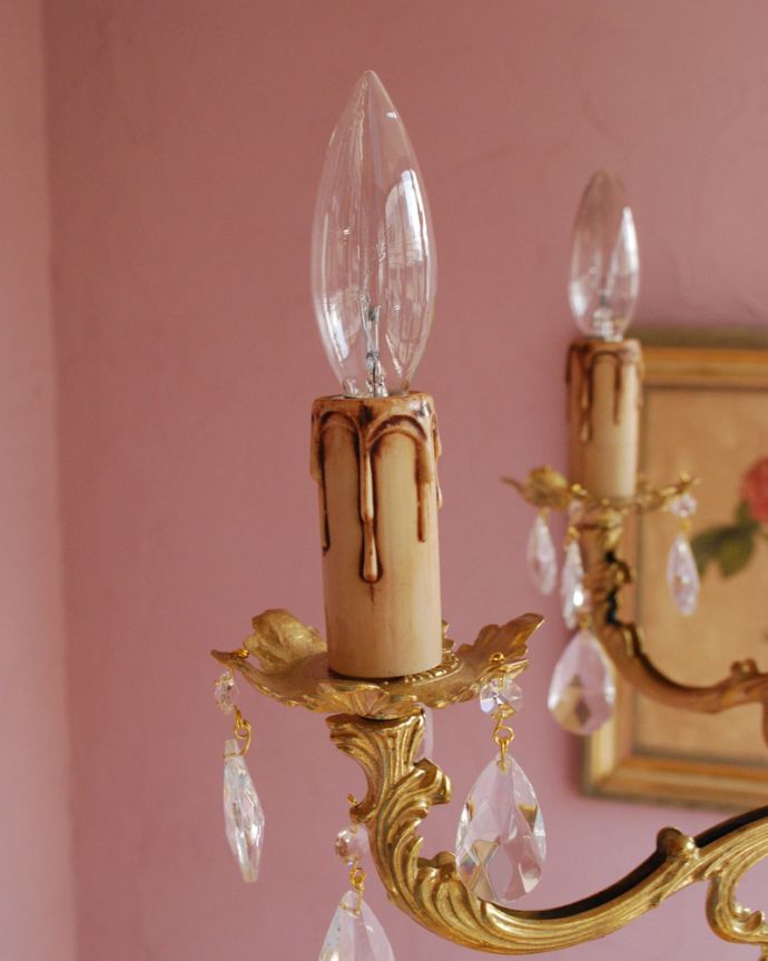 シャンデリア　照明・ライティング　Handleオリジナル シャンデリア（Ｅ17シャンデリア球付）。本物のキャンドルにも見える装飾です。(cr-015)