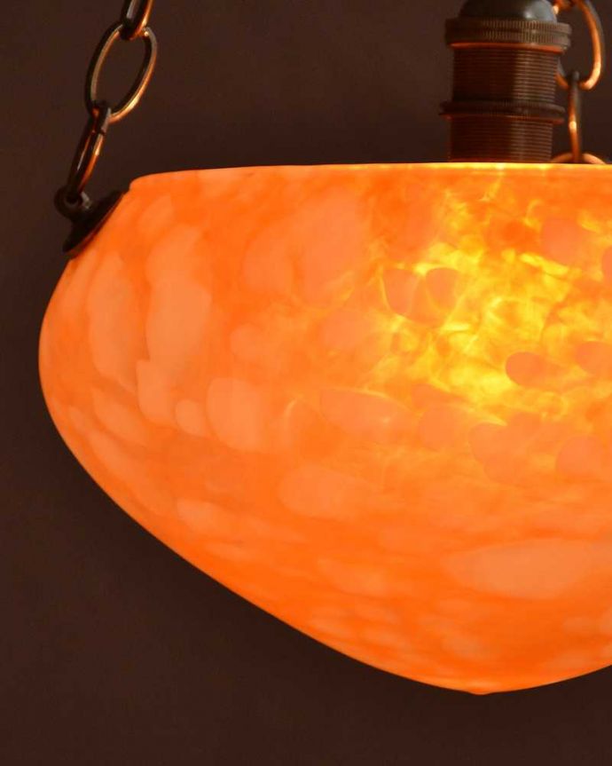シャンデリア　照明・ライティング　マーブル模様のガラスが美しいハンギングボウル(E17シャンデリア球1灯付)。。(cr-531)