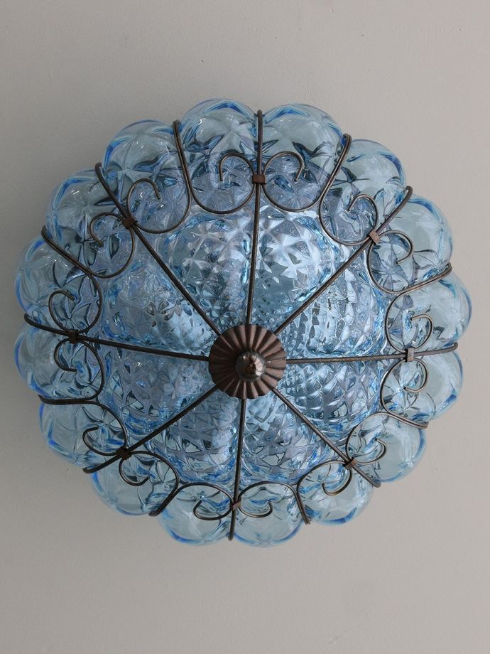 イタリアのおしゃれな照明、ヴェネチアで作られたハンドメイドのシーリングランプ（ムラノガラス・ブルー）(E17球付)