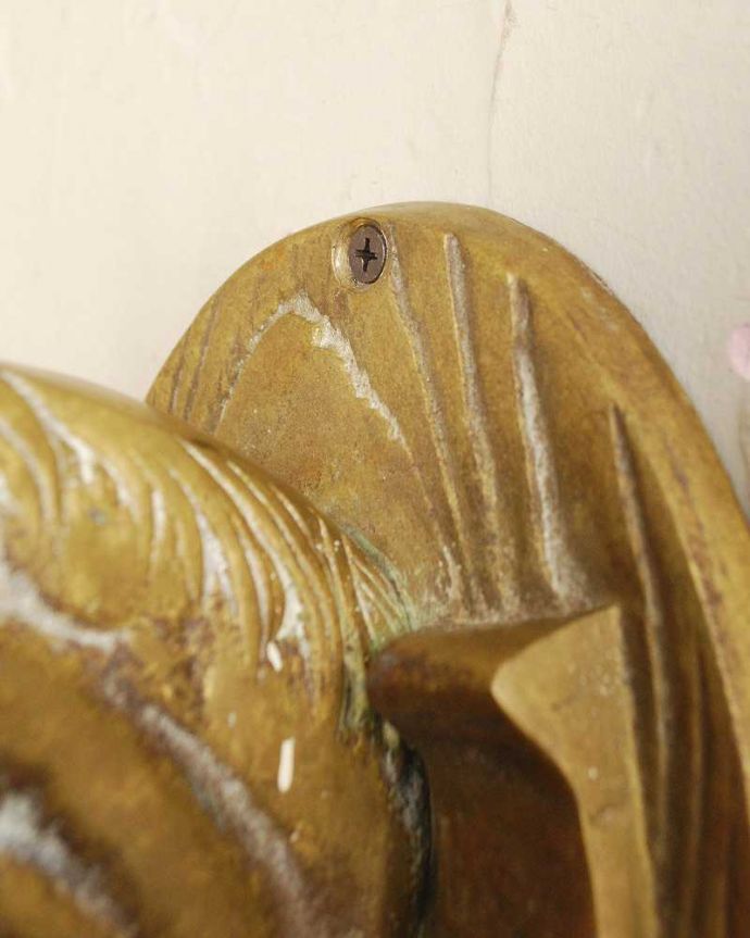 アンティーク 真鍮の雑貨　アンティーク雑貨　英国で見つけた真鍮で出来たアンティークのオーナメント（馬）。市販のネジで固定してください。(d-1528-z)