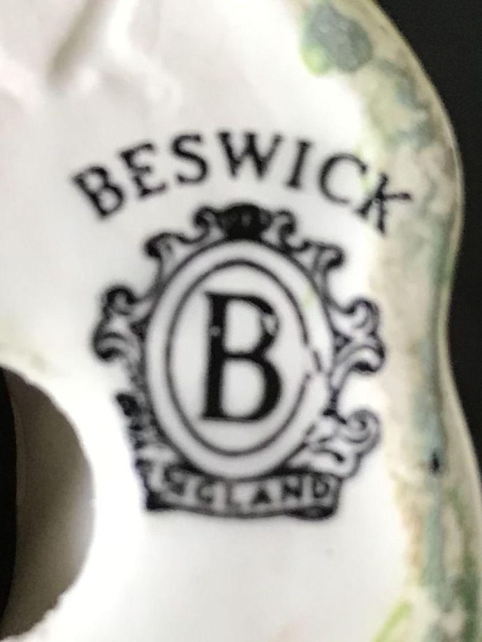 イギリスアンティークのオブジェ、ベスウィック社の小鳥の置物（BESWICK ENGLAND）(d-1875-z)｜アンティーク雑貨