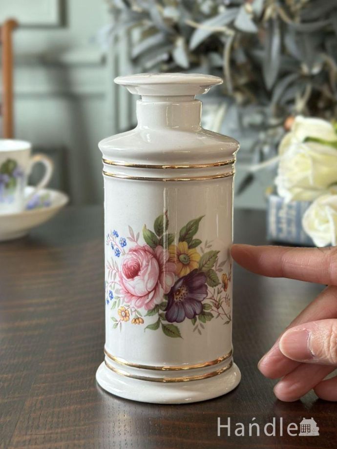 イギリスの陶器の雑貨