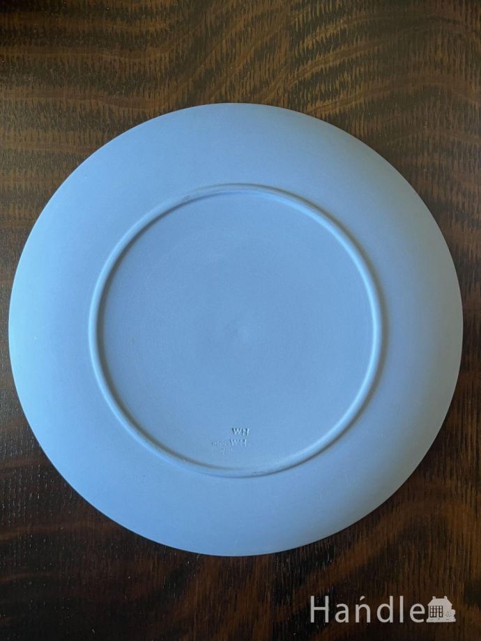 プレートの後ろ