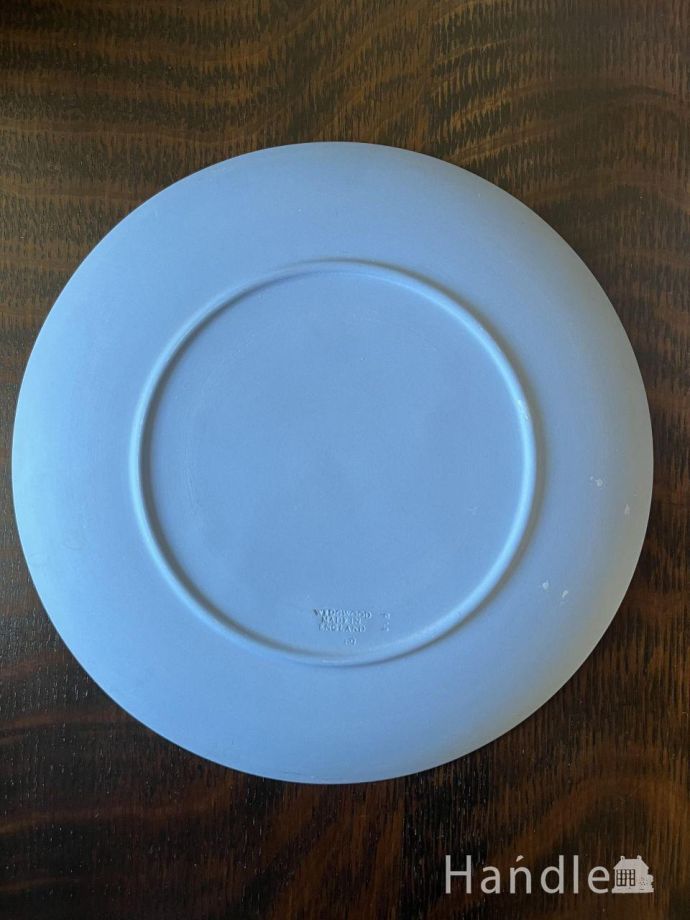 プレートの後ろ