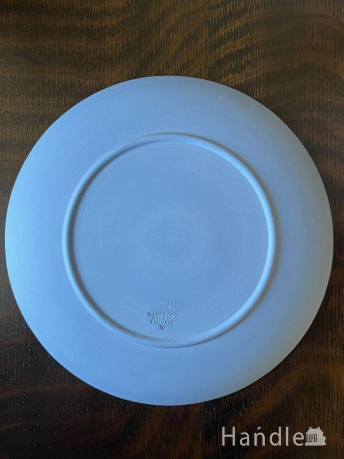 プレートの後ろ