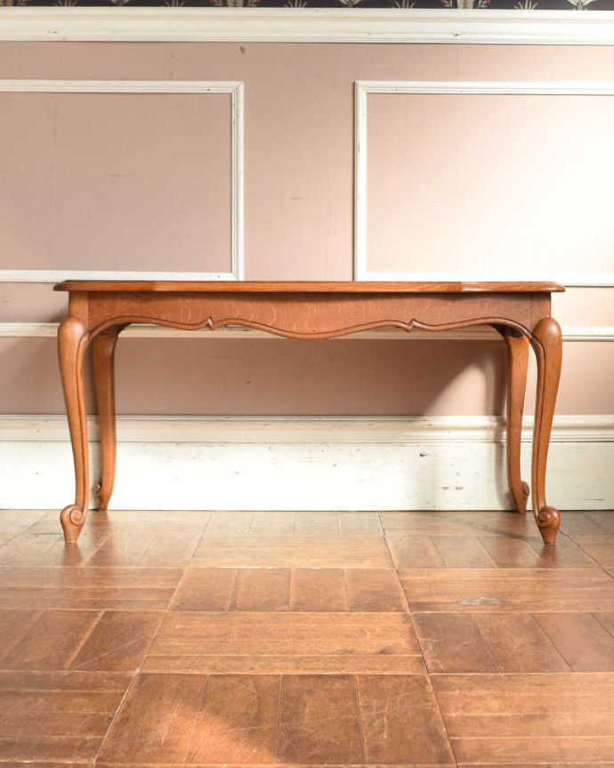アンティークのテーブル　アンティーク家具　フランスから届いた優雅なアンティーク家具、パーケットが美しいコーヒーテーブル。横から見てもステキ横から見るとこんな感じ。(j-2210-f)