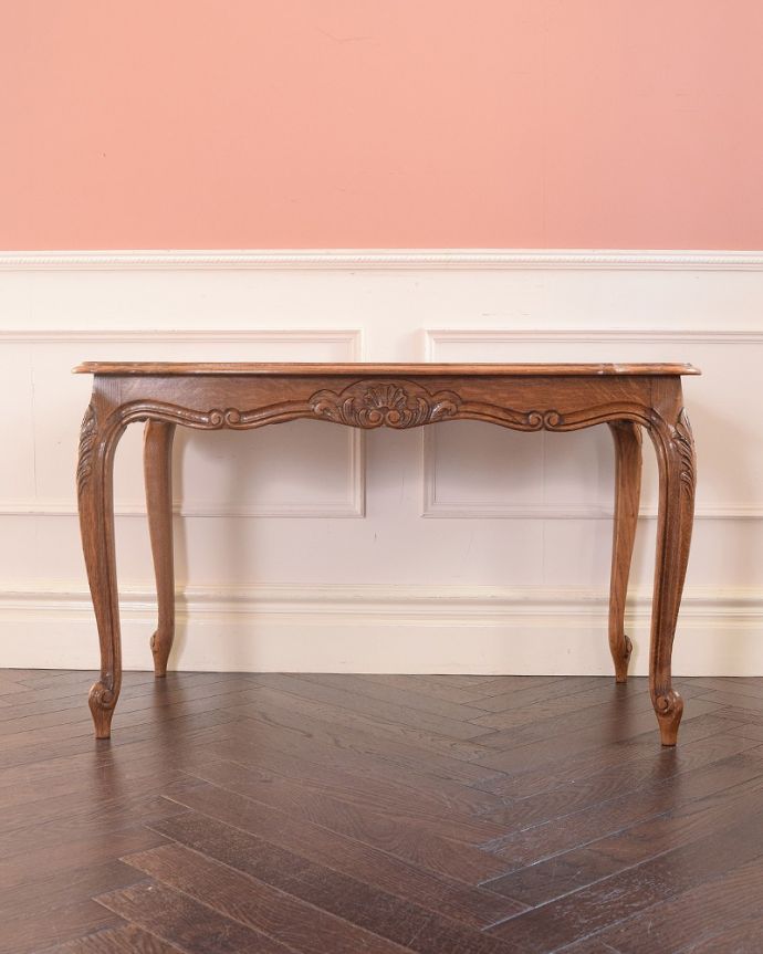 アンティークのテーブル　アンティーク家具　アンティークの南仏家具、美しいデザインの市松模様のコーヒーテーブル。横から見てもステキ横から見るとこんな感じ。(j-2490-f)
