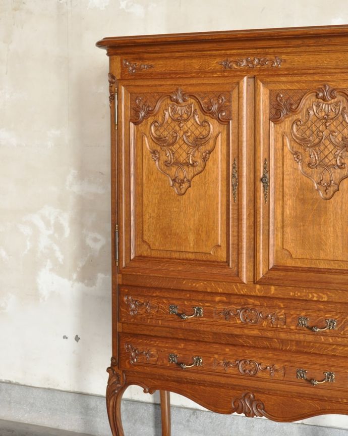 フランスのアンティーク家具、豪華な彫が美しいオーク材のキャビネット(j-2560-f)｜アンティーク家具