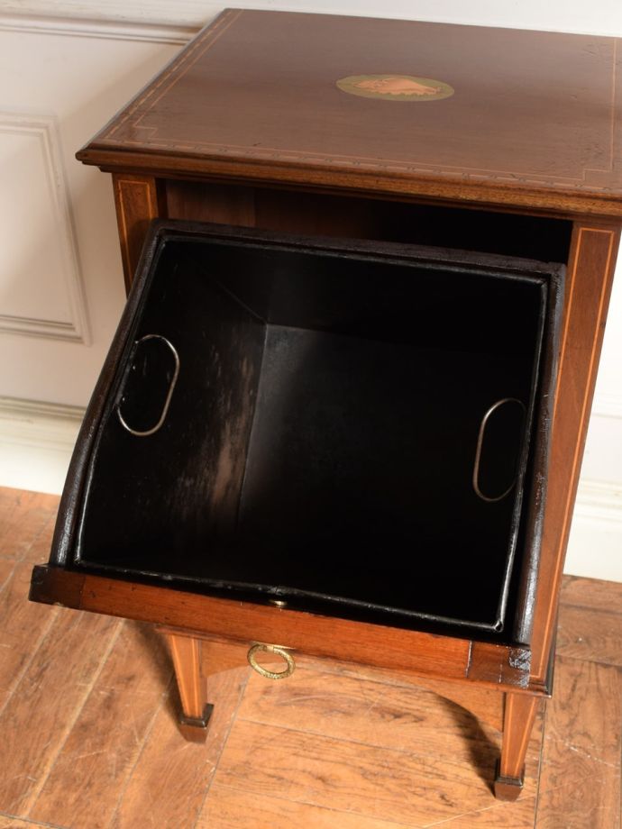 アンティークの炭入れコールボックス、イギリスから届いたおしゃれなマホガニー材の家具