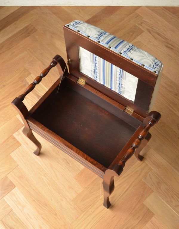英国の収納付アンティークの椅子、布張りのスツール（ピアノスツール 
