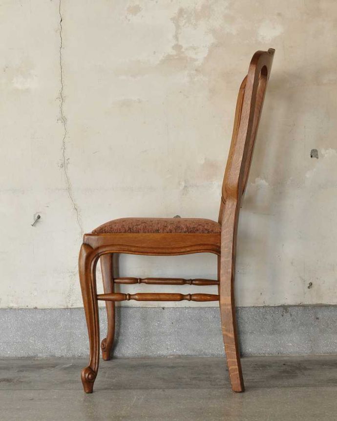 フランスの椅子の側面