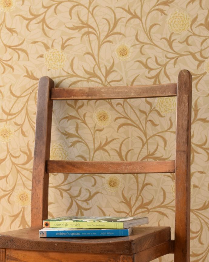 キッズ・チャイルドチェア　アンティークチェア・椅子　イギリスアンティークの子ども椅子、ナチュラルな木製のチャイルドチェア　なんだか懐かしい素朴なデザイン。(k-1190-c)