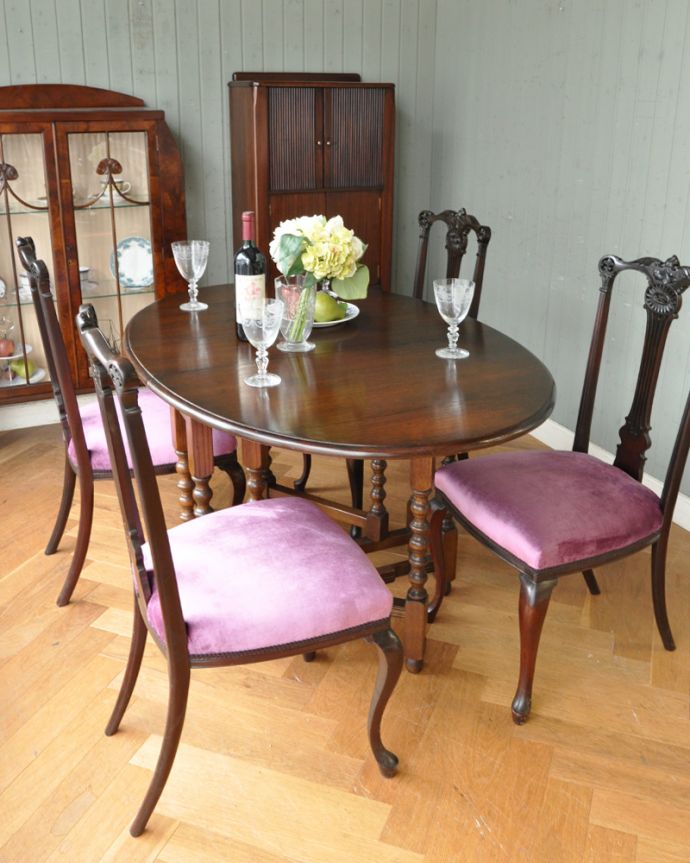 アンティークのテーブル　アンティーク家具　素敵なアンティーク家具、ボビンレッグが上品なゲートレッグテーブル（伸張式テーブル）。英国スタイルのダイニングとして同じような英国スタイルの椅子と組み合わせて使ってみましょう。(k-1391-f)
