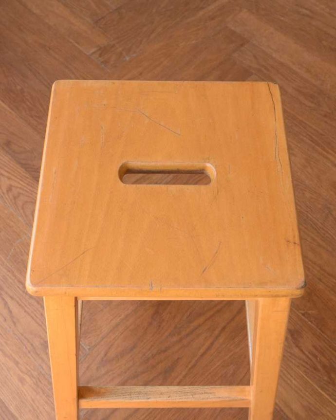 58%OFF!】 イギリス ヴィンテージ ハイスツール 木製椅子 アトリエ