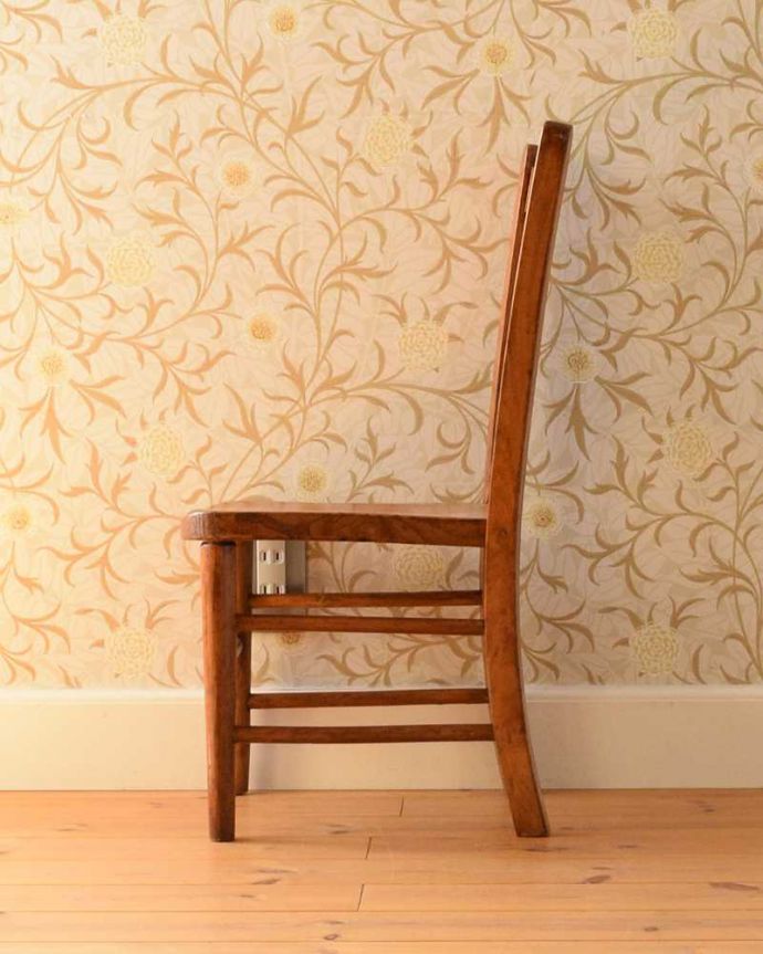 イギリスのアンティーク ほっこりとした可愛いスクールチェア チャイルドチェア K 14 C アンティークチェア 椅子