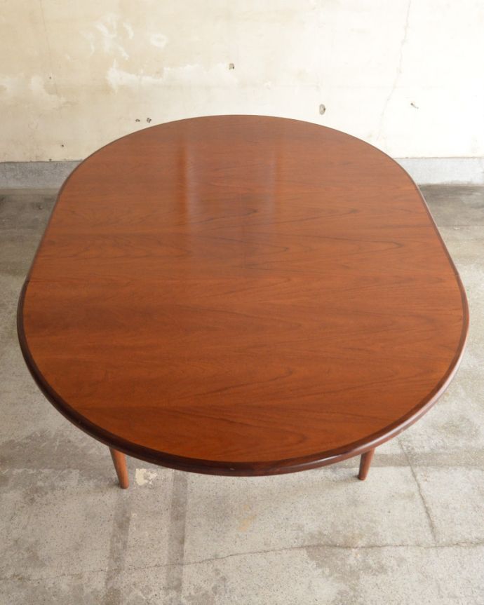 ロイドテーブル　アンティーク家具　北欧テイストのフレスコシリーズ、伸張式のG-planのダイニングテーブル。天板もピカピカにお直ししました。(k-1548-f)
