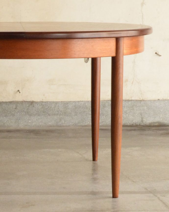 ロイドテーブル　アンティーク家具　北欧テイストのフレスコシリーズ、伸張式のG-planのダイニングテーブル。キチンとお直ししました。(k-1548-f)