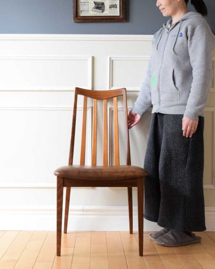 G-PLAN(Gプラン)　アンティーク チェア　イギリスで見つけたヴィンテージチェア、フレスコのハイバックチェア(G-plan)。スッキリとカッコいい北欧スタイルの椅子ミッドセンチュリーに作られた北欧デザインの椅子は新しさと懐かしさ、両方を感じさせてくれます。(k-1566-c)