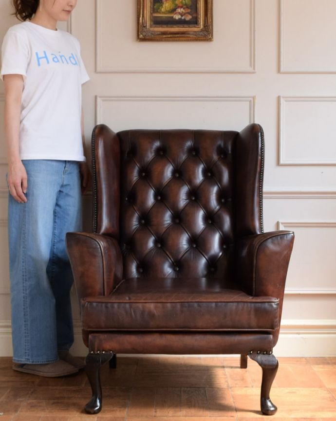 パーソナルチェア　アンティークチェア・椅子　ウィングバックチェア　とにかくカッコいい！英国チェスターフィールド高級感漂う究極の一脚。(k-1710-c)
