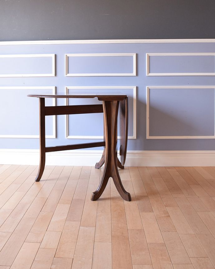英国輸入のアンティーク家具、脚先の曲線まで美しいゲートレッグテーブル（伸張式テーブル）(k1788f)｜アンティーク家具