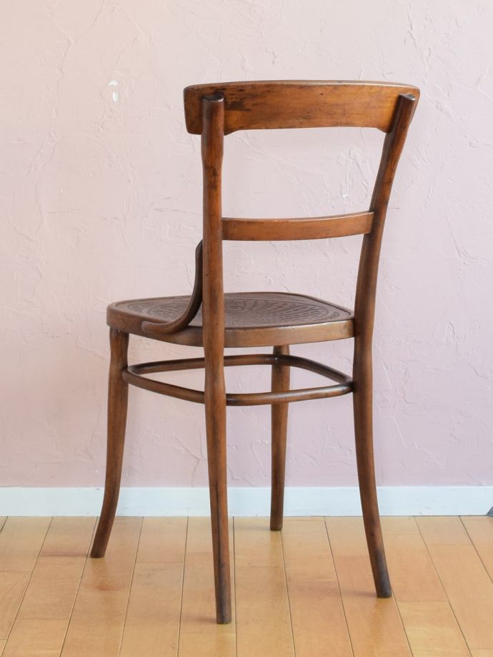 イギリスのオシャレなアンティークの椅子、曲げ木のベントウッドチェア