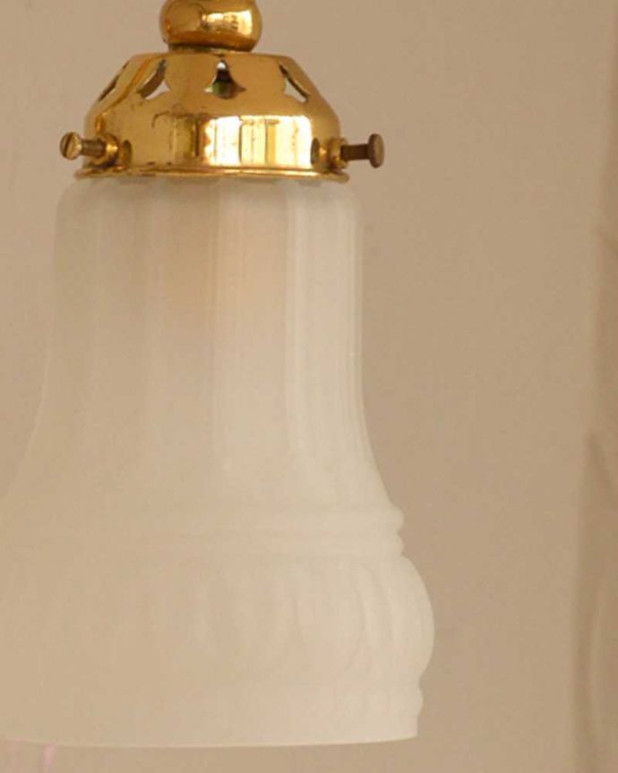 壁付けブラケット　照明・ライティング　真鍮が美しいアンティークウォールブラケット（Ｅ17シャンデリア球付）。。(k-2007-z)